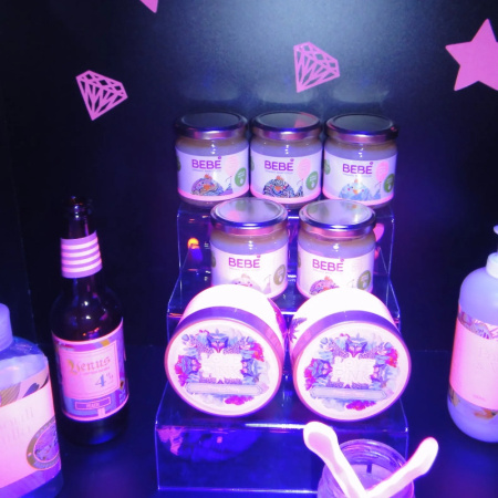 Светящиеся самоклеящиеся этикетки